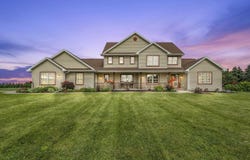 5685 BLAKE Road, DE PERE, WI 54115