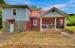 651 Jackson Street, Hartwell, GA 30643