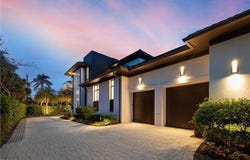 1230 Gulf Shore, NAPLES, FL 34102