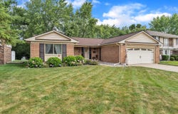44182 Leeann Lane, Canton, MI 48187