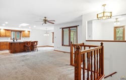 7143 SW 33rd ST, Topeka, KS 66614