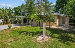 11 PLUMOSA AVENUE, CASSELBERRY, FL 32707