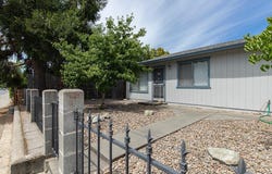 708 SW Bridge Street, Grants Pass, OR 97526