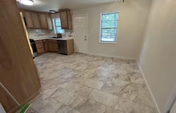1102 N Lowe St, Stuttgart, AR 72160