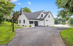 9 W SHORE COURT, LANDENBERG, PA 19350