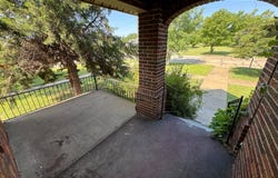1007 N Lincoln St, Russell, KS 67665