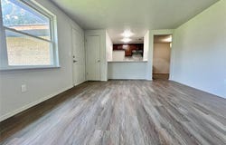 12517 SW 2nd Street, Yukon, OK 73099