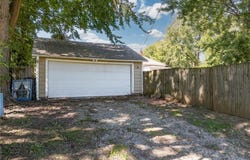 2023 Main Street, St Joseph, MO 64505
