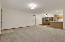 1136 Chatham Drive, Zanesville, OH 43701
