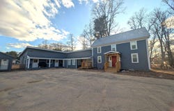 1707 East Main Street, Conway, NH 03813