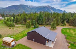 92 Bluebird Ln, Clark Fork, ID 83811