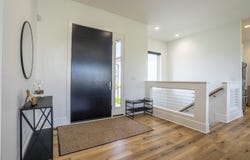 725 E Pinehurst Tr, Dakota Dunes, SD 57049