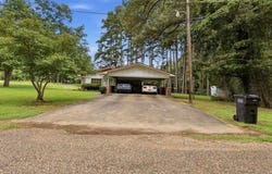 100 County Road 1123, Daingerfield, TX 75638