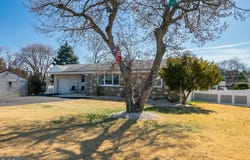27 N WESTVIEW AVENUE, FEASTERVILLE TREVOSE, PA 19053