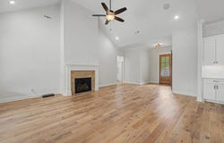 9 Clevedon Cir, Bella Vista, AR 72715