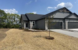 502 Golf Dr, Jefferson, WI 53549