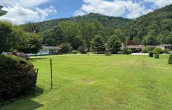 87 Mack Lane, Pine Grove, WV 26167