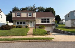 803 RENNARD Circle, PHILADELPHIA, PA 19116