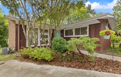 116 Vanwinkle Grove, Berea, KY 40403