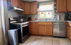 332 E STAFFORD AVENUE, LAUREL SPRINGS, NJ 08021
