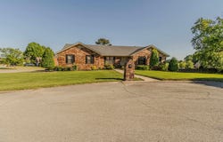 1720 Georgetown Circle, Paragould, AR 72450