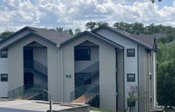 2700 Green Mountain Drive, Branson, MO 65616