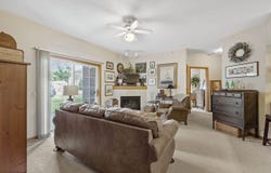 2743 Triple Crown Ln, IowaCity, IA 52240