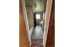 2800 Jerry Mashek Drive, West, TX 76691