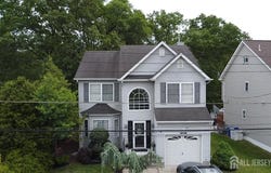 20 N Shore Boulevard, Helmetta, NJ 08828