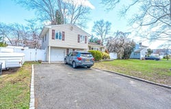 24 Sycamore Street, Melville, NY 11747