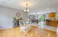 46 Bakewell Court, Cranston, RI 02921