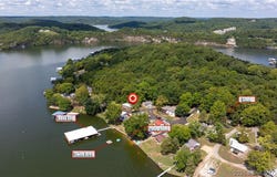 127 Shorecrest Avenue, Camdenton, MO 65020
