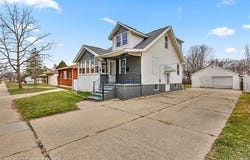 6837 Braun, Center Line, MI 48015