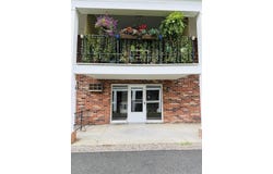 100 Kennedy Drive, South Burlington, VT 05403