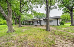 1507 Greenbrier Drive, Sherman, TX 75092