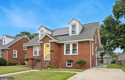340 GREENWICH AVENUE, PAULSBORO, NJ 08066