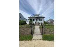 225 Carr Avenue, Keansburg, NJ 07734