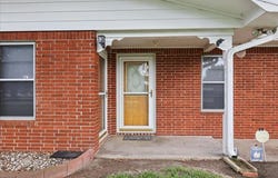 2805 8th St., Port Neches, TX 77651