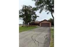 1011 N Arrowhead Drive, Burlington, KS 66839