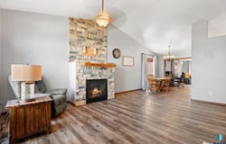 445 N Jenny Ave, Tea, SD 57064
