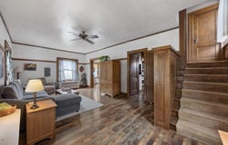 540 E 4th St, Tipton, IA 52772