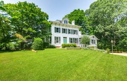 5 North Menantic Road, Shelter Island, NY 11964
