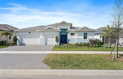 8566 SW Felicita Way, Port Saint Lucie, FL 34987