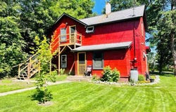 506 S 2nd St, Tower, MN 55790