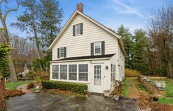 1234 N Country Road, Stony Brook, NY 11790