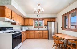 1405 W 125th Court, Crown Point, IN 46307