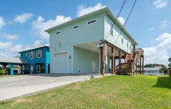 138 Palm, ROCKPORT, TX 78382