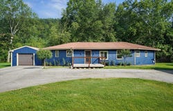 2712 Sycamore Lane, Stockport, OH 43787