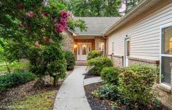 123 Inata Circle, Loudon, TN 37774