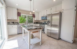 25557 Alesna, Valencia, CA 91355